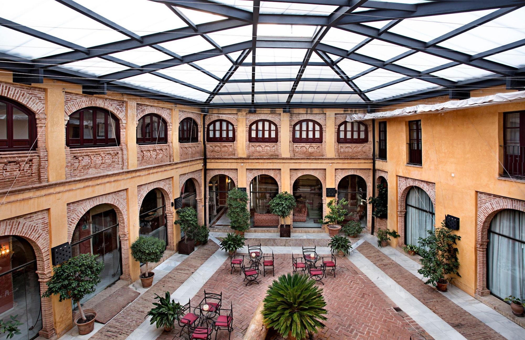 Hotel Alcazar De La Reina Carmona  Extérieur photo