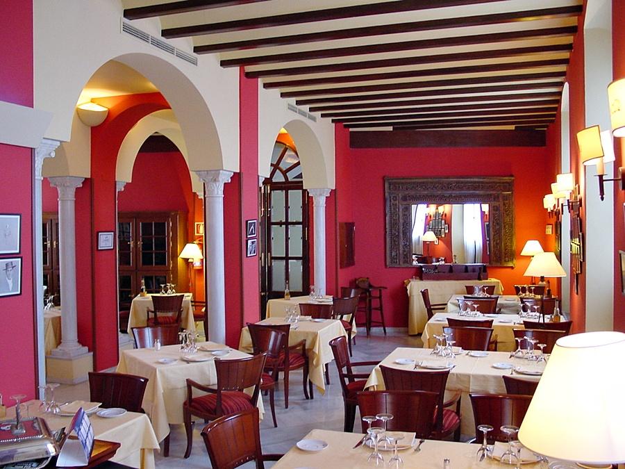 Hotel Alcazar De La Reina Carmona  Extérieur photo