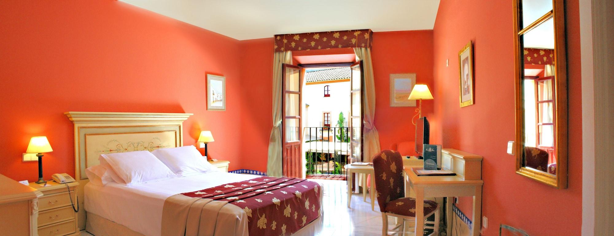 Hotel Alcazar De La Reina Carmona  Extérieur photo